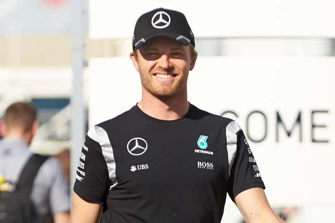 Rosberg : Je veux rester chez Mercedes