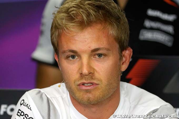 Rosberg : Hamilton s'intéresse tout