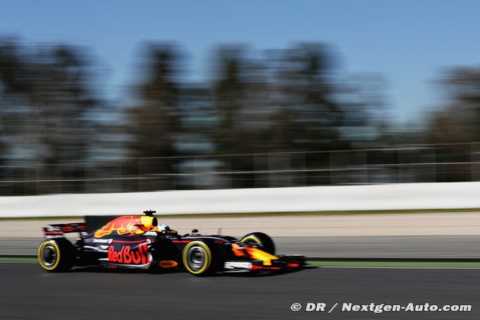 Ricciardo : La voiture en a encore (...)