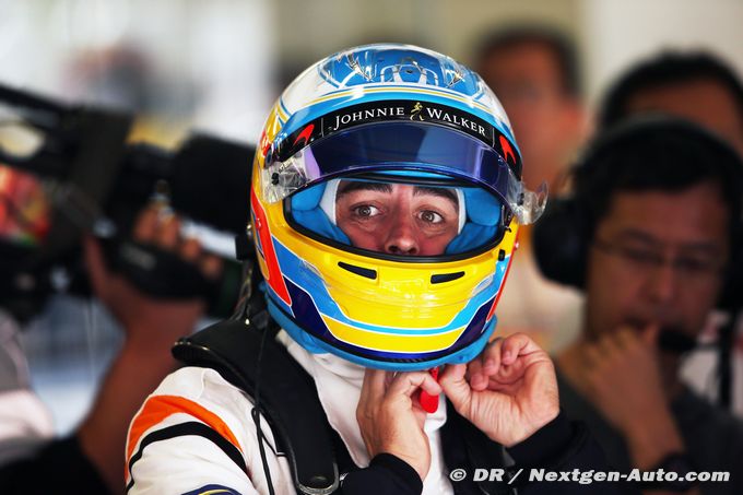 Wolff not ruling out Alonso for Mercedes