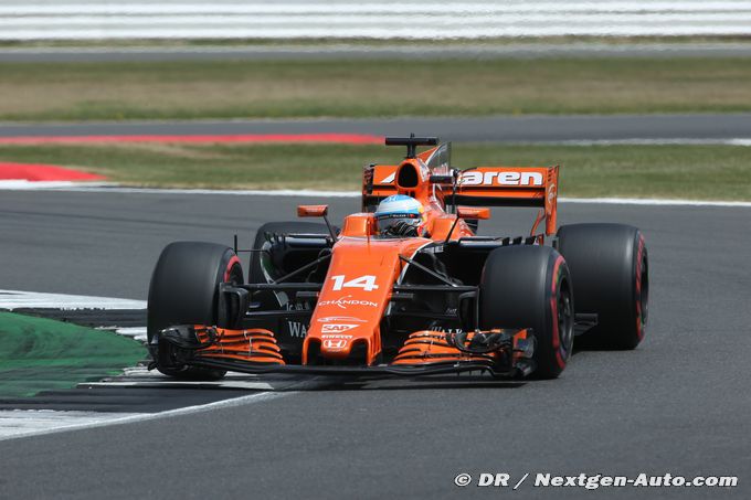 Alonso aimerait que McLaren décide (...)