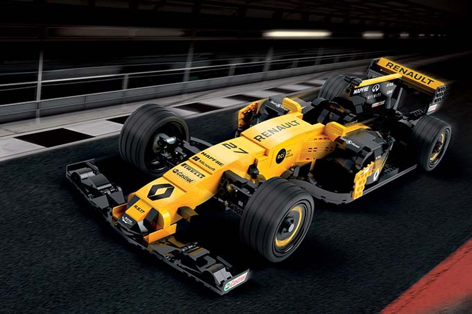Renault F1 et LEGO s'associent pour