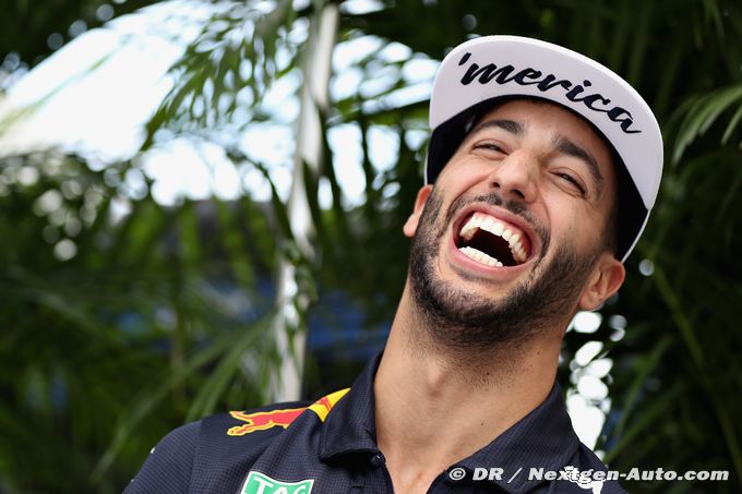 Ricciardo : Faites que les grid (...)