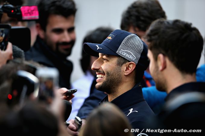 Ricciardo on contract 'tightrope