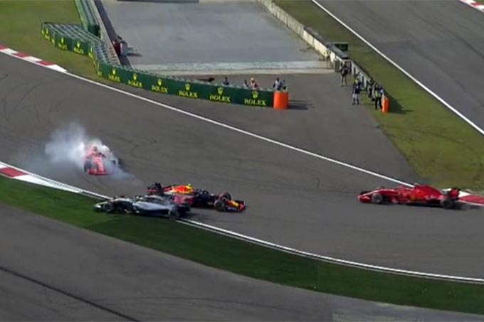 Vettel relativise l'incident (...)