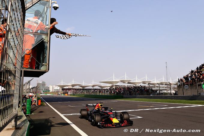 Ricciardo storms to thrilling Chinese GP