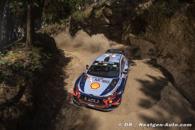 Portugal, SS12: Neuville pulls clear