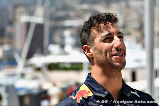 Ricciardo : Max et moi nous poussons