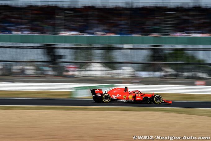 Lauda : Ferrari me préoccupe pour (...)