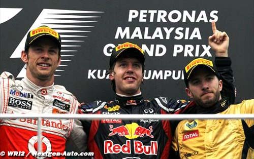 Vettel sans concurrence à Sepang