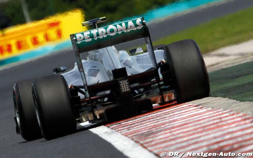 Mercedes GP se fortifie au maximum (...)