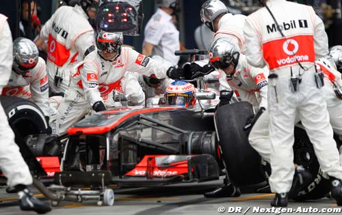 Button : McLaren confond vitesse (...)