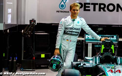 Messages radio : Le souci de Rosberg