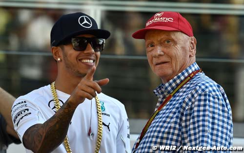 Lauda says Hamilton contract reports