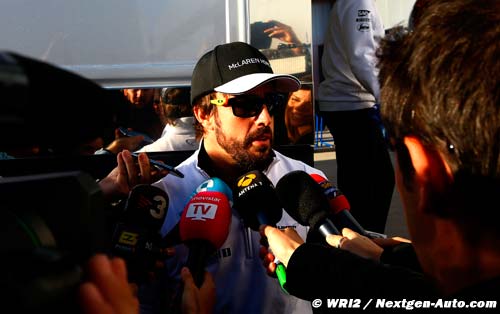 Alonso declares 'locked steering
