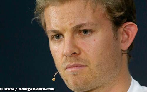 Rosberg très remonté contre son équipe