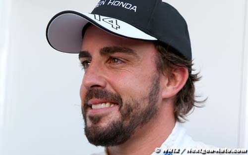 Alonso had 2015 talks with 'everyon