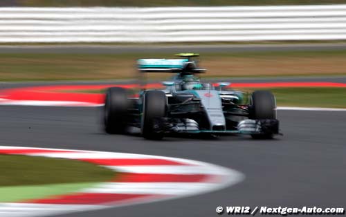 Rosberg déçu de manquer la pole
