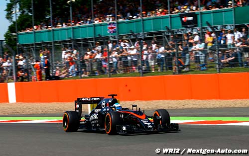 Alonso conserve sa place, McLaren (...)