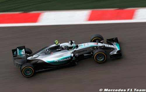 Rosberg : Mercedes devient une (...)
