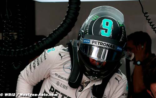 Rosberg must watch out for Hamilton at