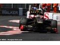Boullier clouds Petrov's future with 'exit clause' talk