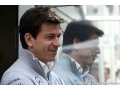Wolff : A la place des fans, je voudrais Alonso chez Mercedes