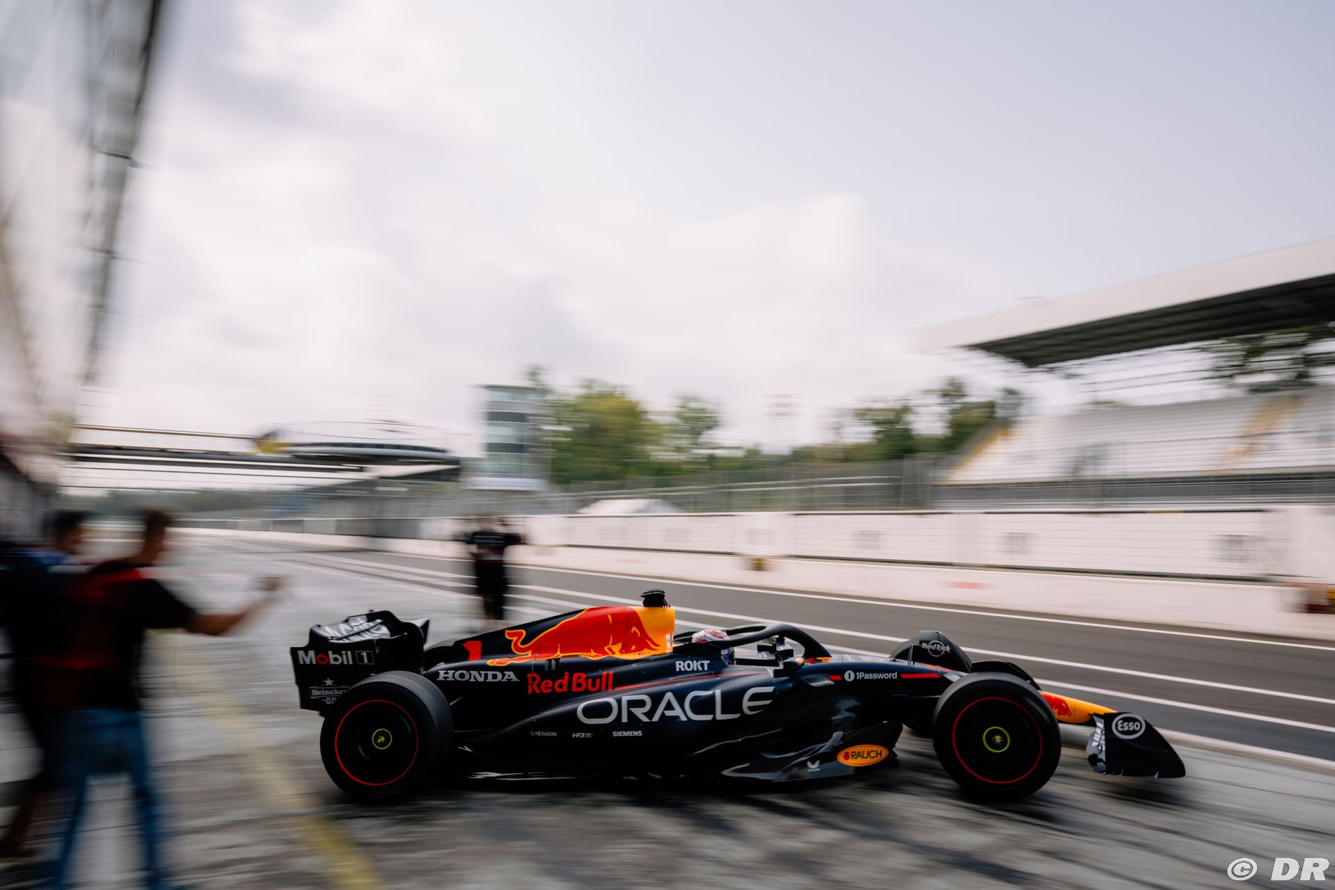 11-pirelliprivatetestingmonza-day1-maxverstappen.jpg