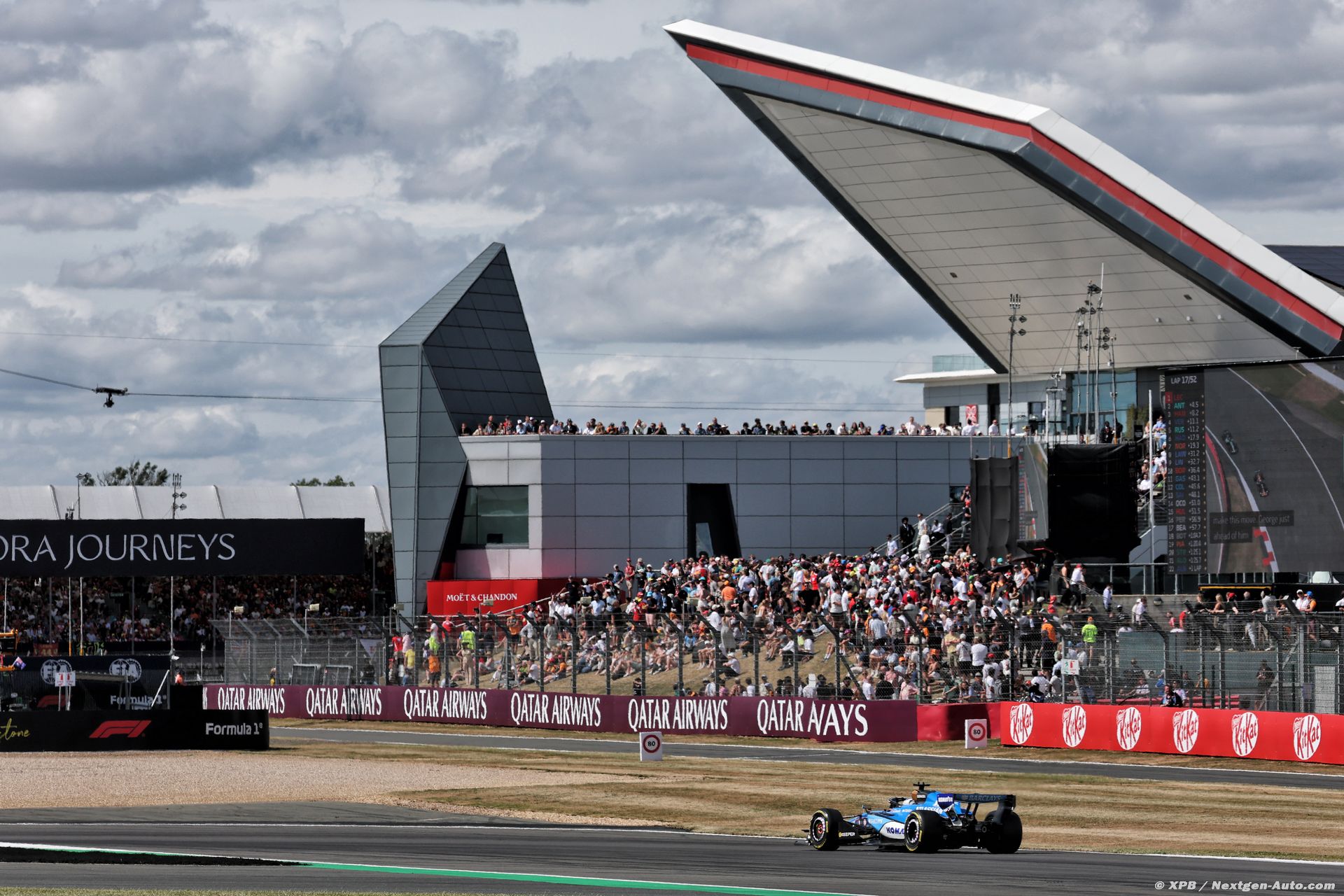 albon-2.jpg