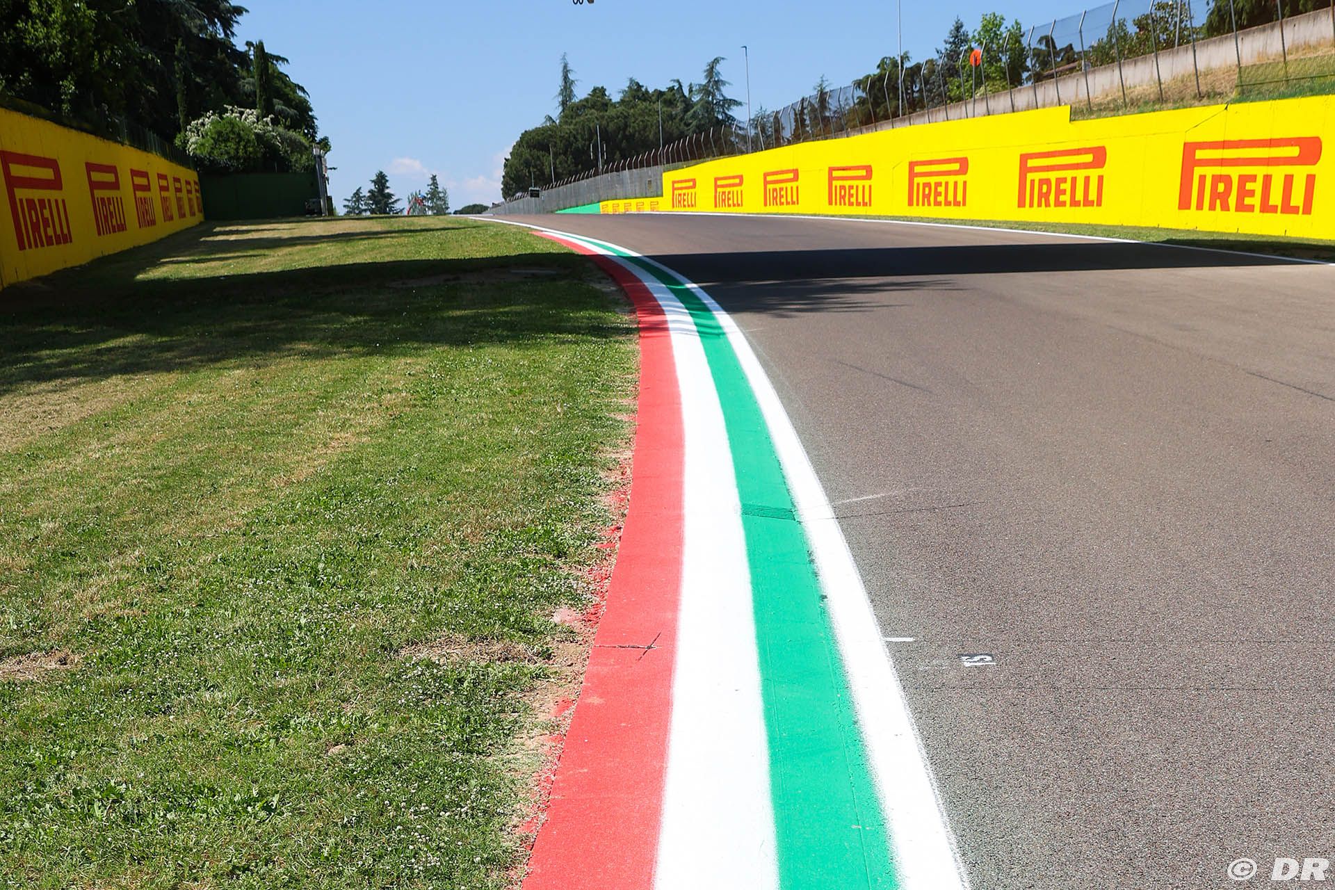 ambiance-pirelli0_10_-2.jpg