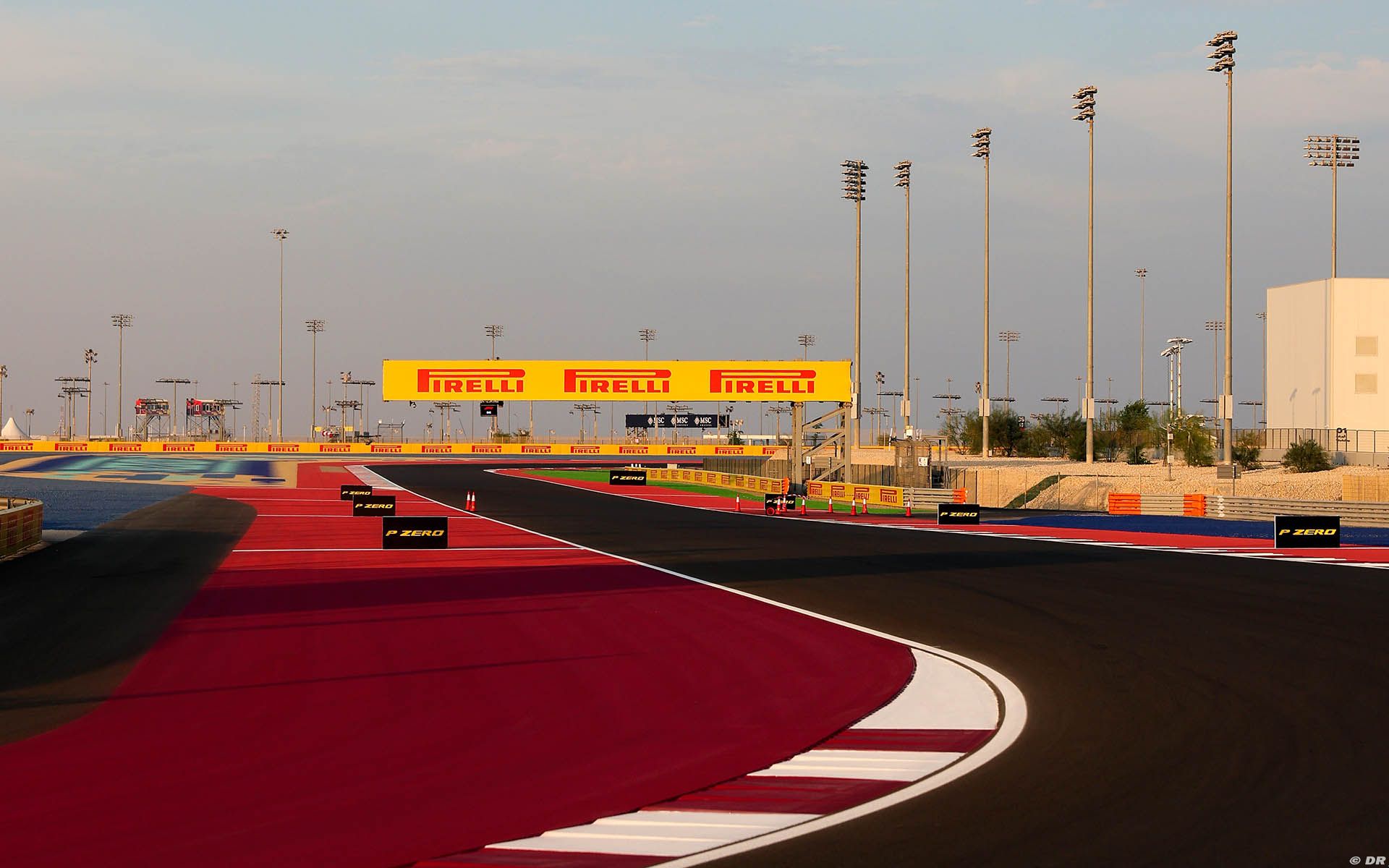 ambiance-pirelli0_8_-3.jpg