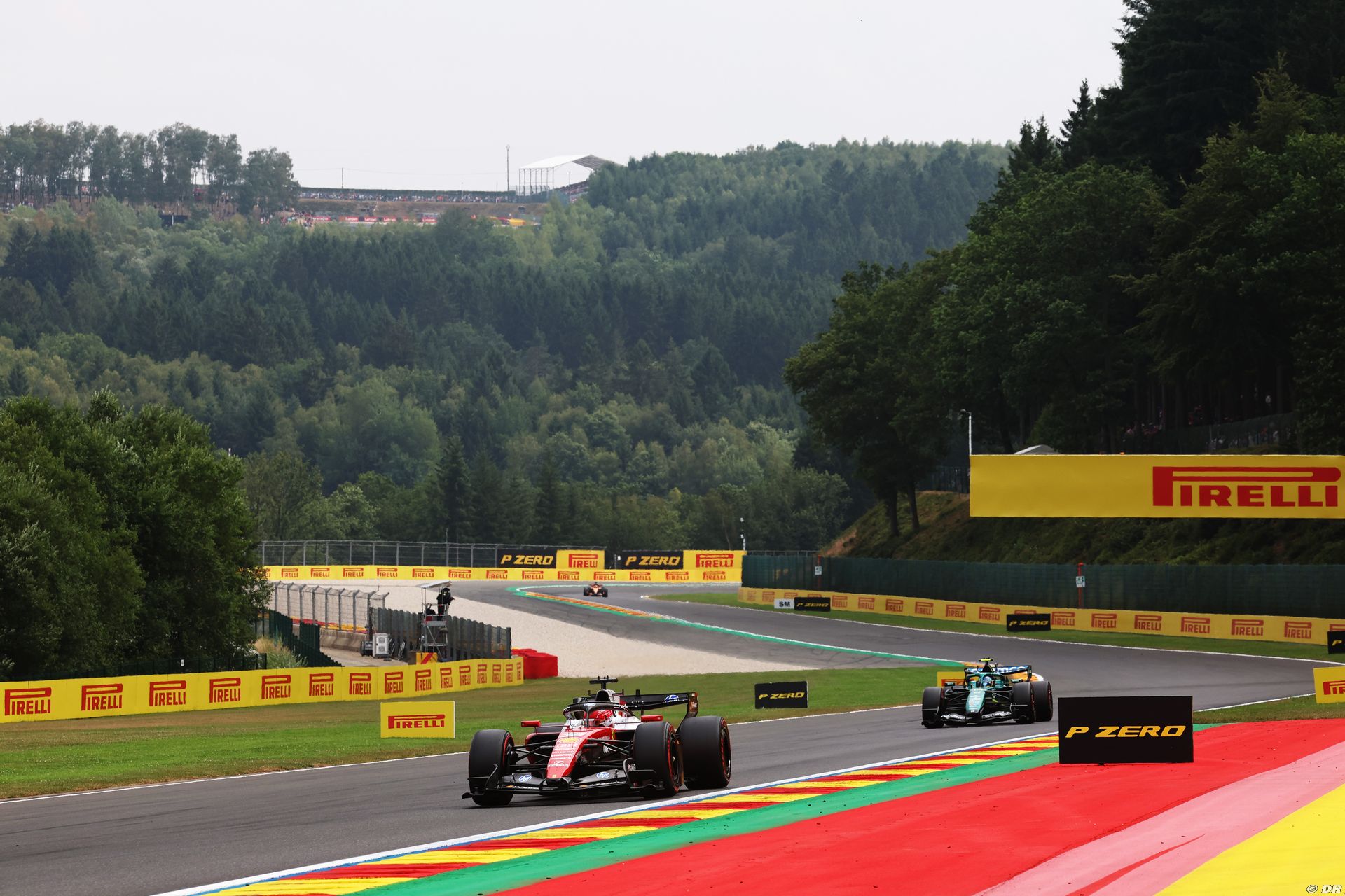 ambiance-pirelli2_20_-2.jpg