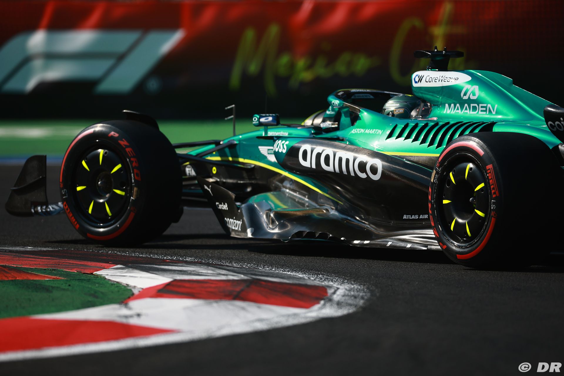 ambiance-pirelli2_21_.jpg