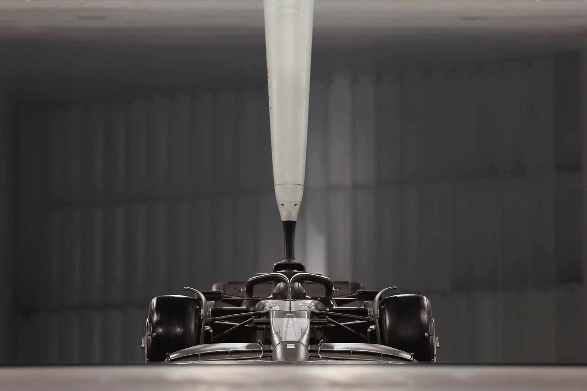 astonmartin-factory_2_-3.jpg