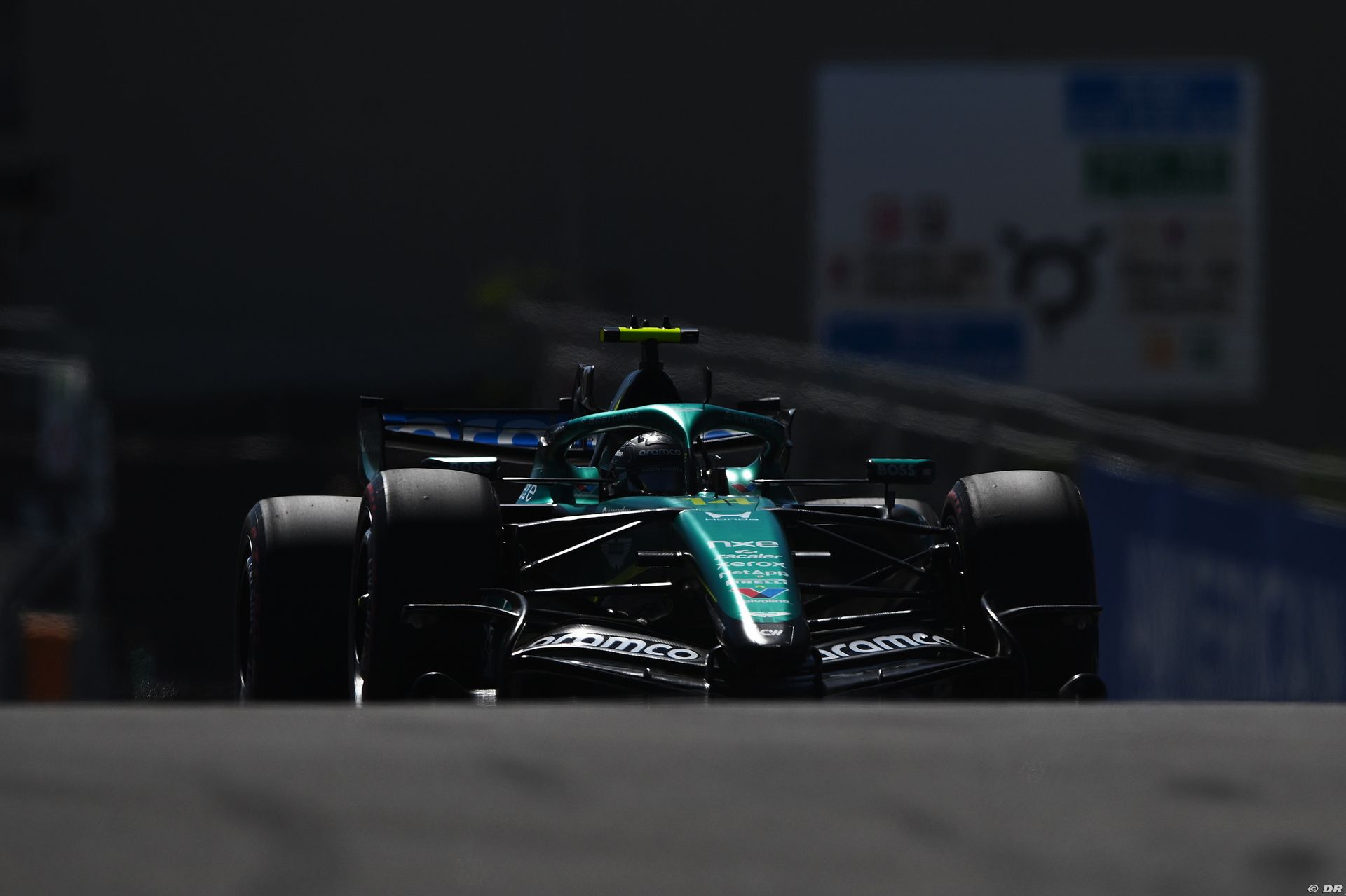 astonmartin2_14_-2.jpg