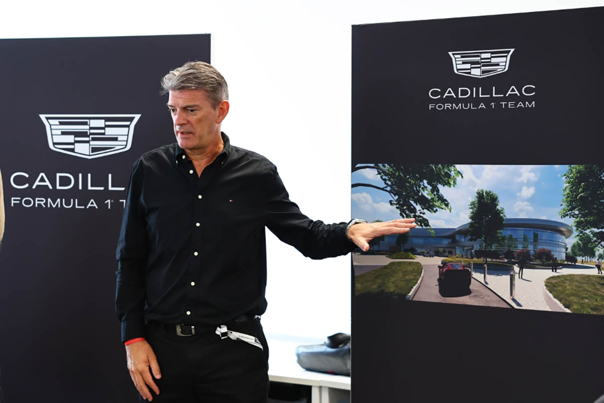 cadillac_4_-2.jpg