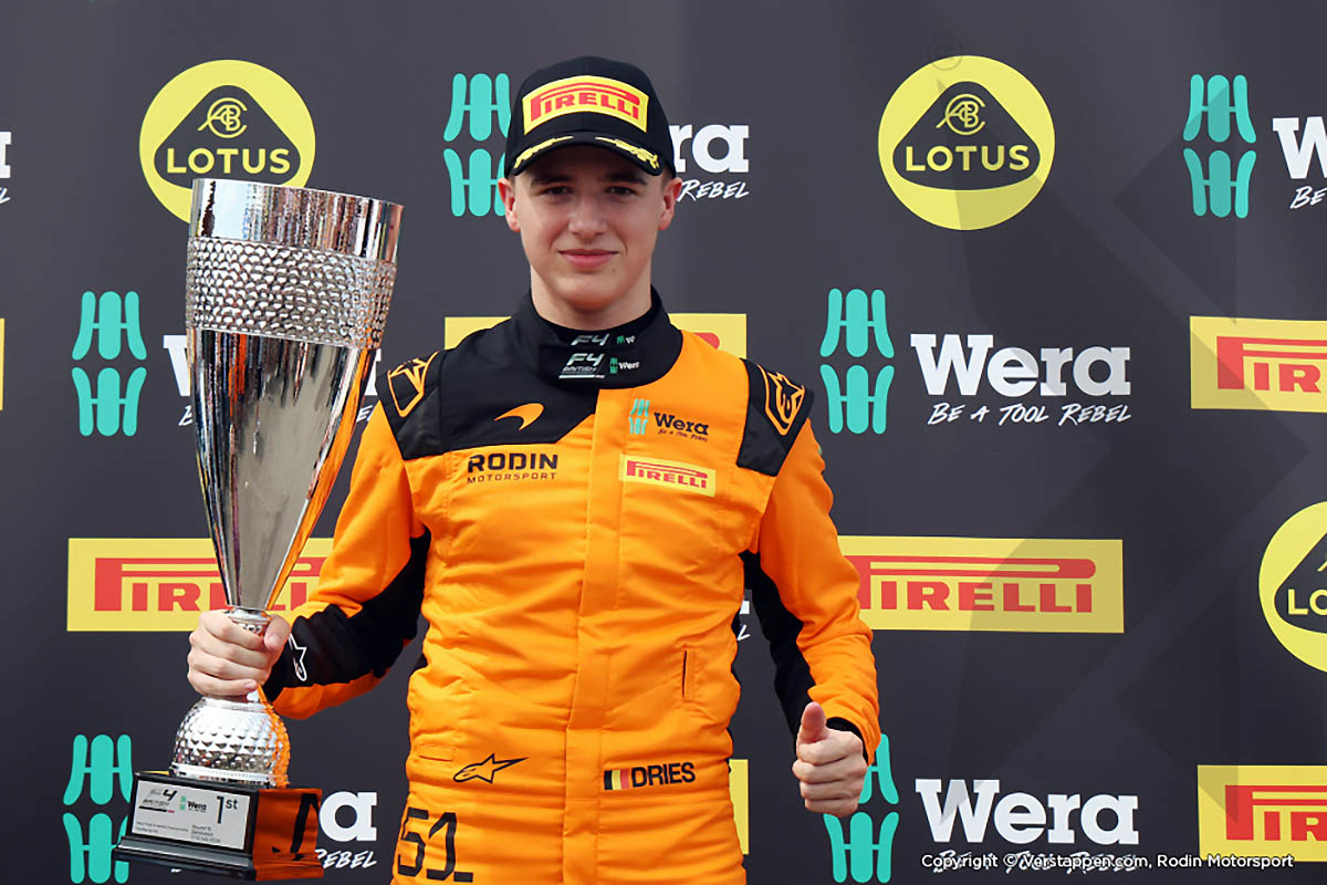 dries_van_langendonck_2026_f4_1-1b-2.jpg