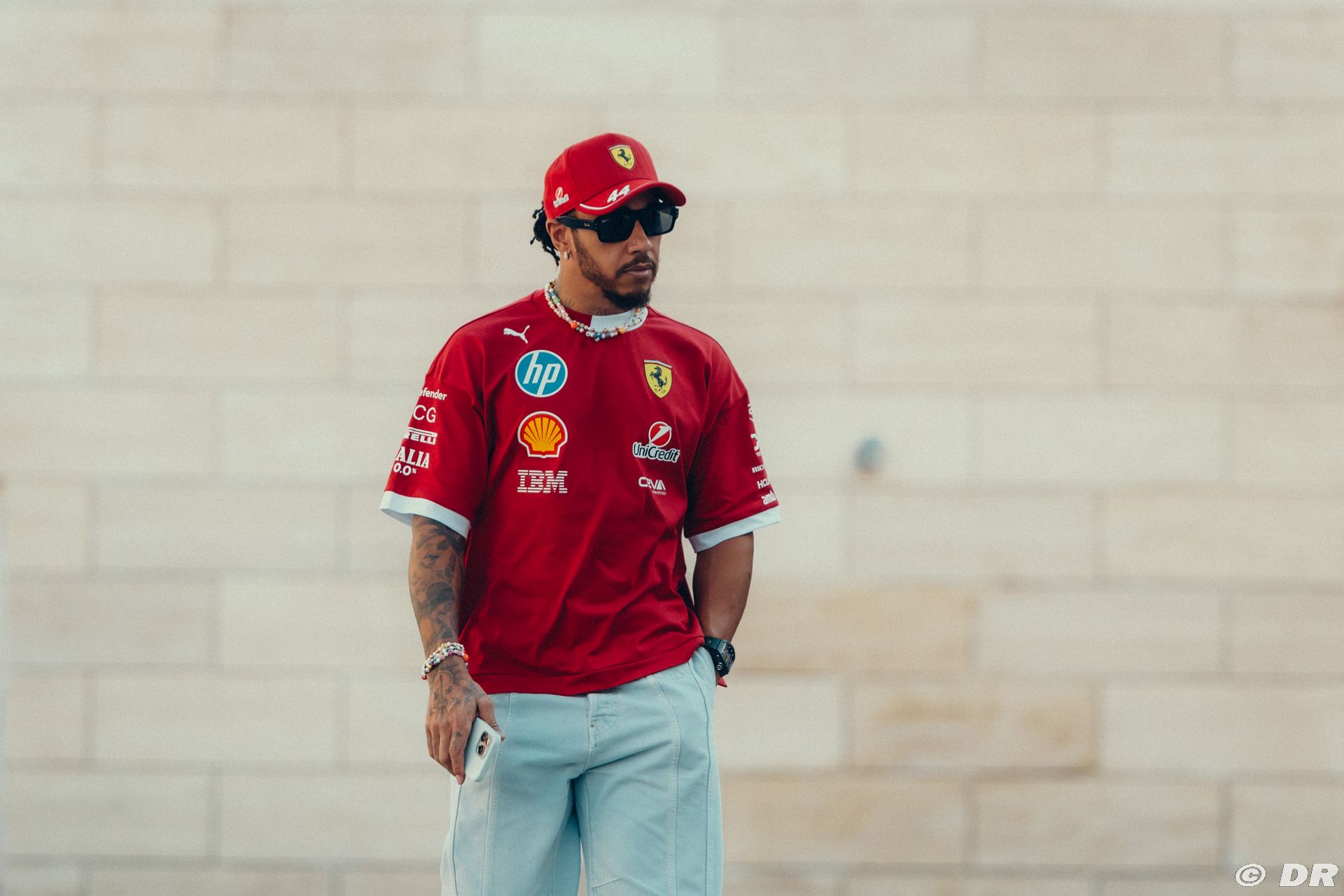 ferrari0_24_-3.jpg