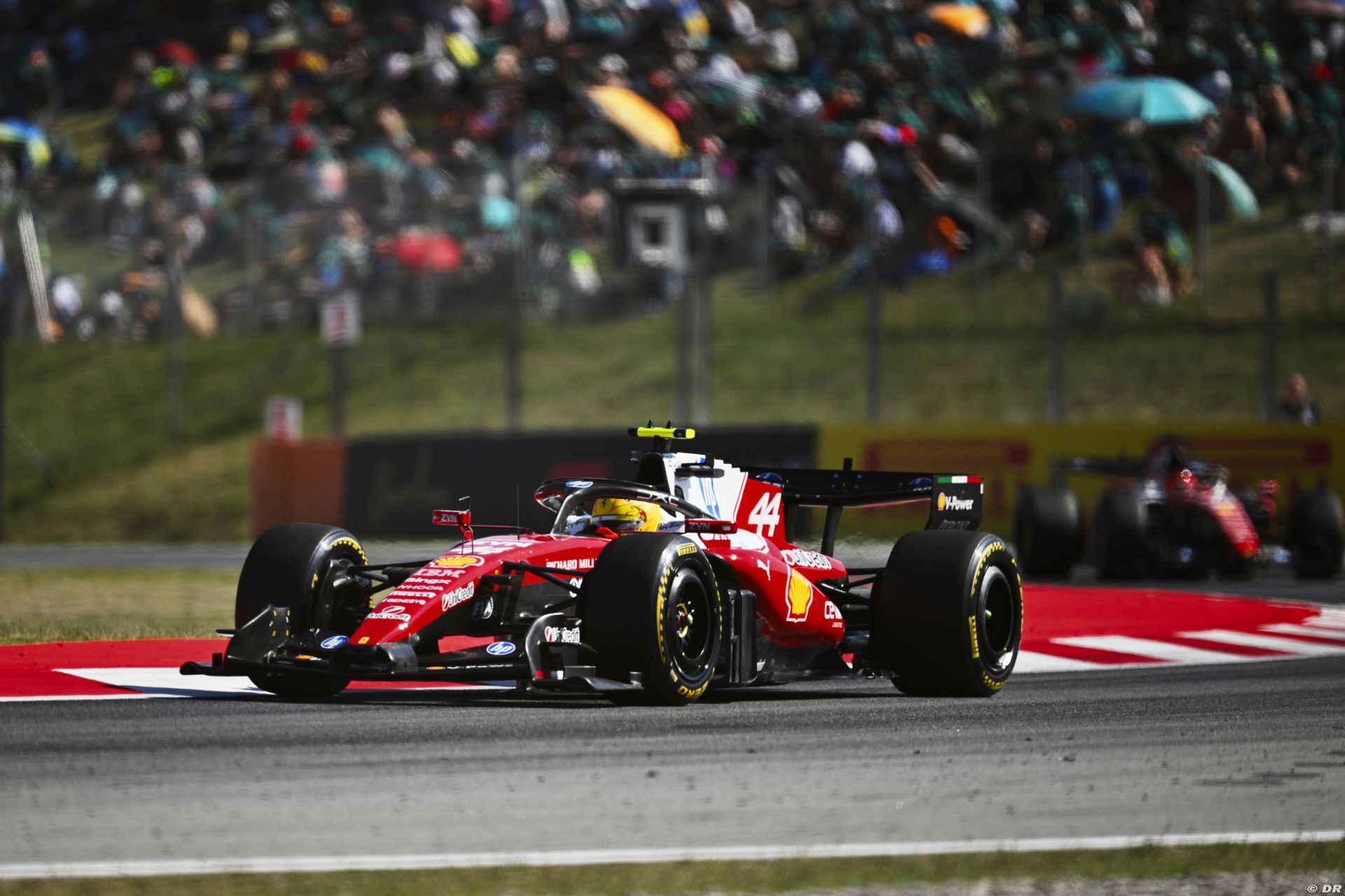ferrari1_11_-15.jpg