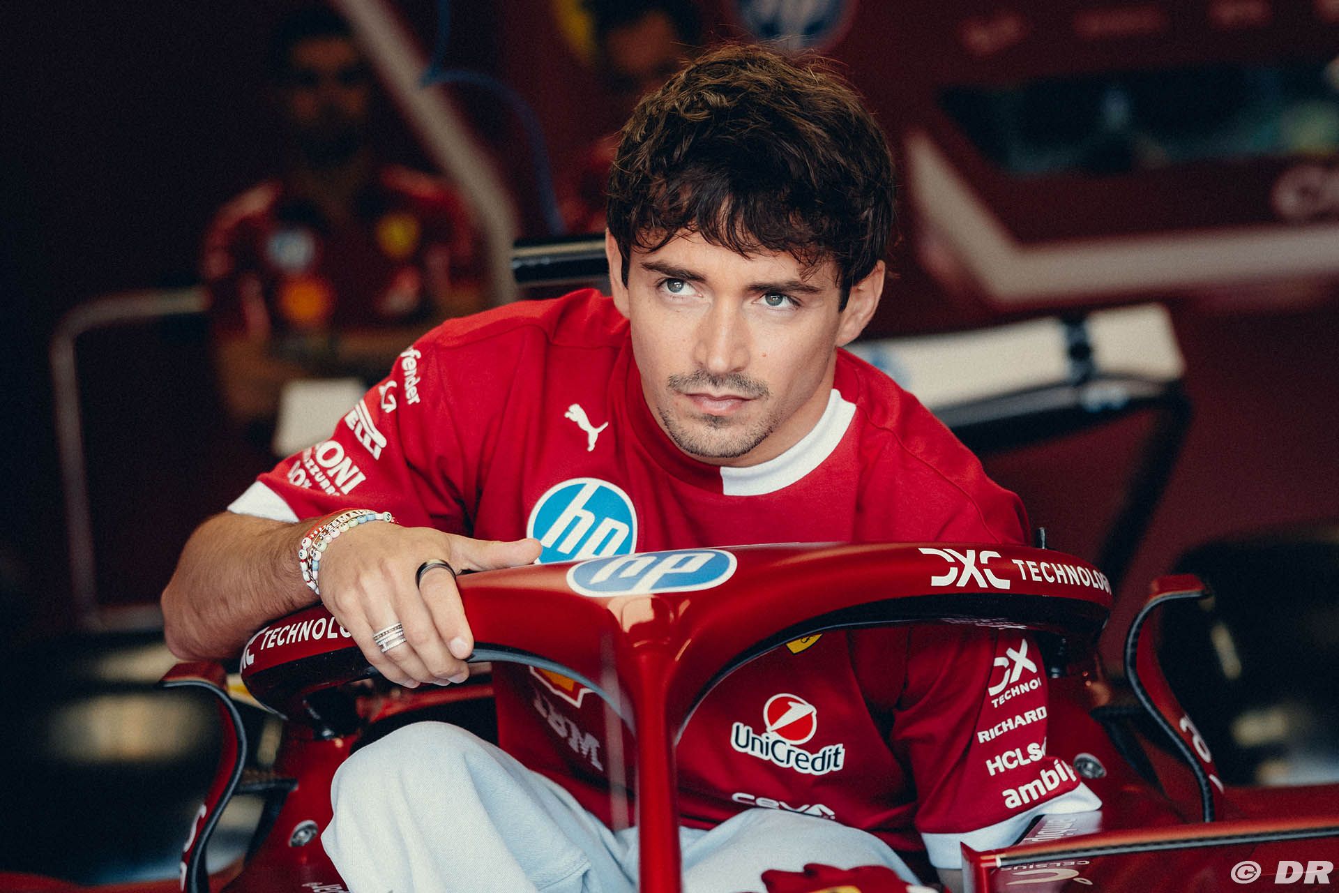 ferrari1_13_-5.jpg