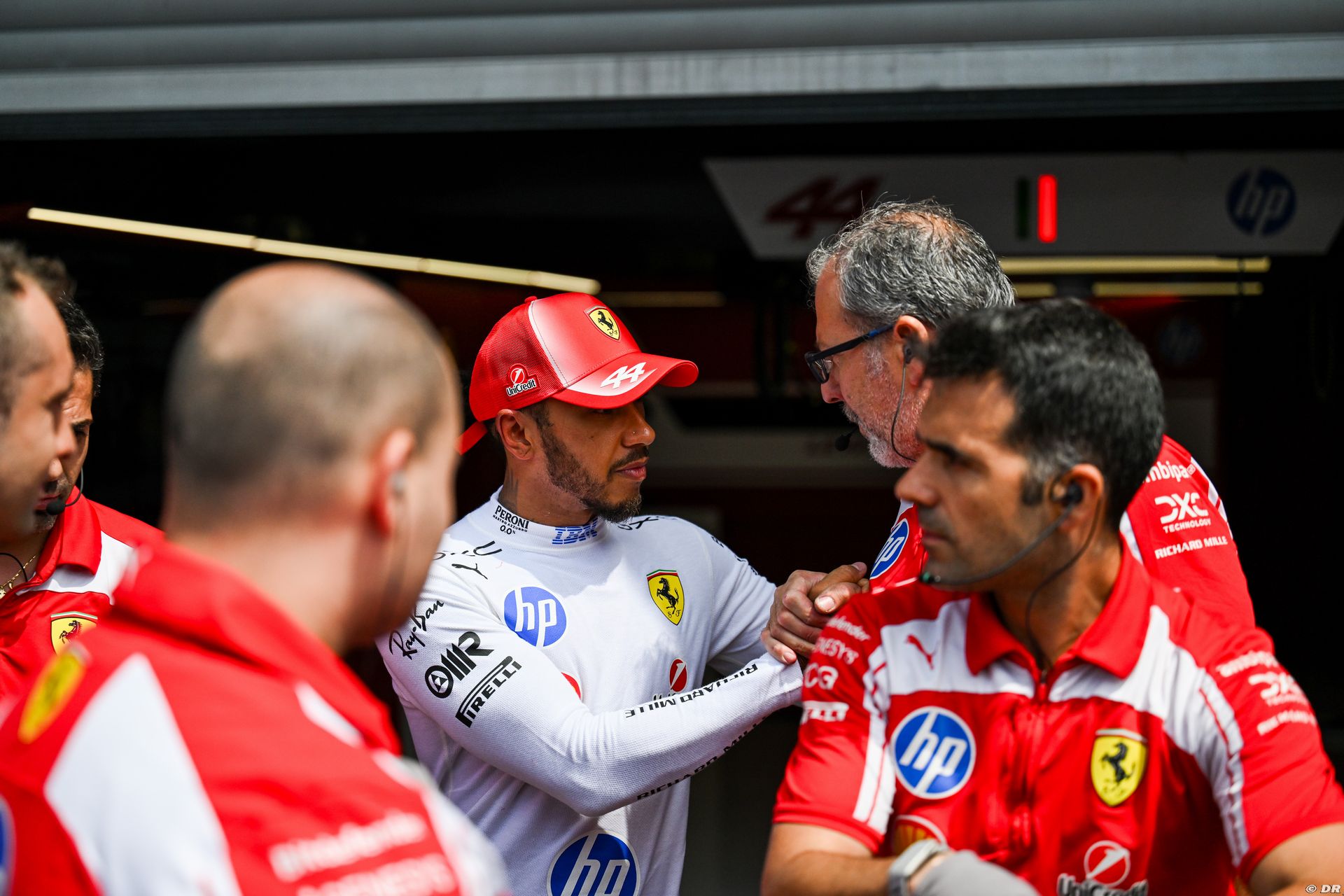 ferrari2_7_-14.jpg