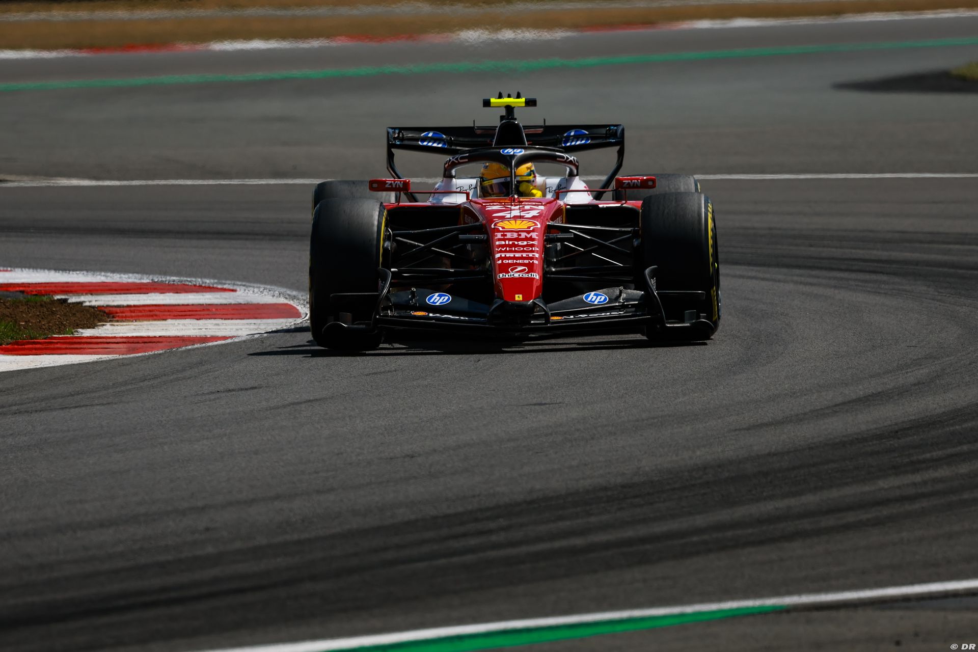 ferrari2_7_-15.jpg
