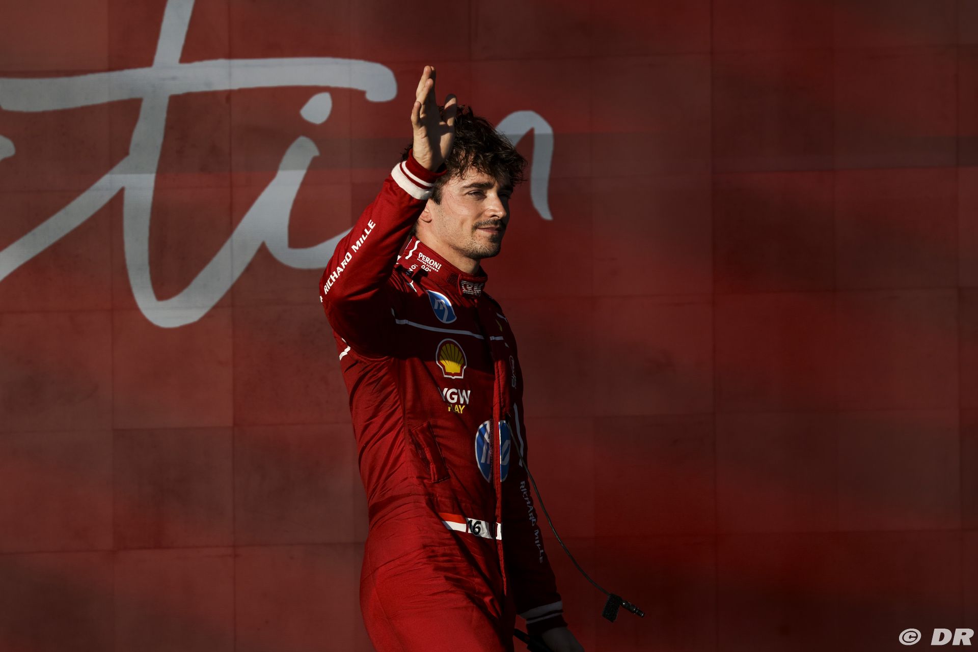 ferrari3_5_-9.jpg