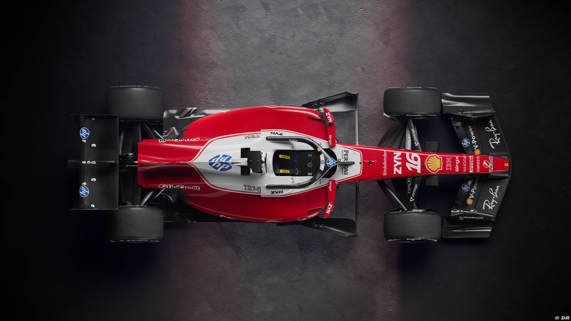 ferrari_10_-3.jpg
