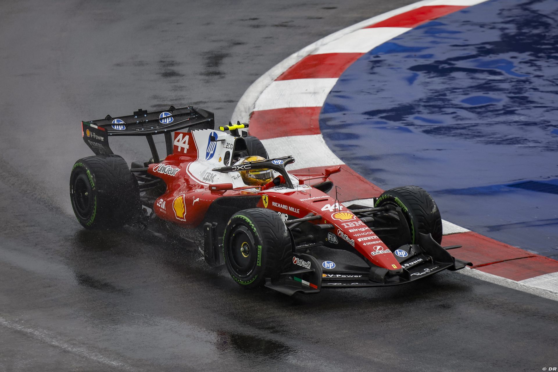ferrari_19_-3.jpg