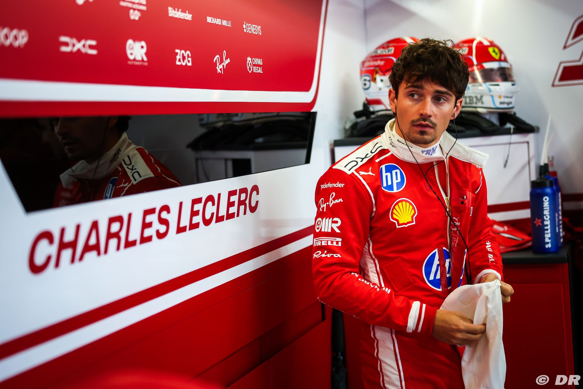 ferrari_21_-5.jpg