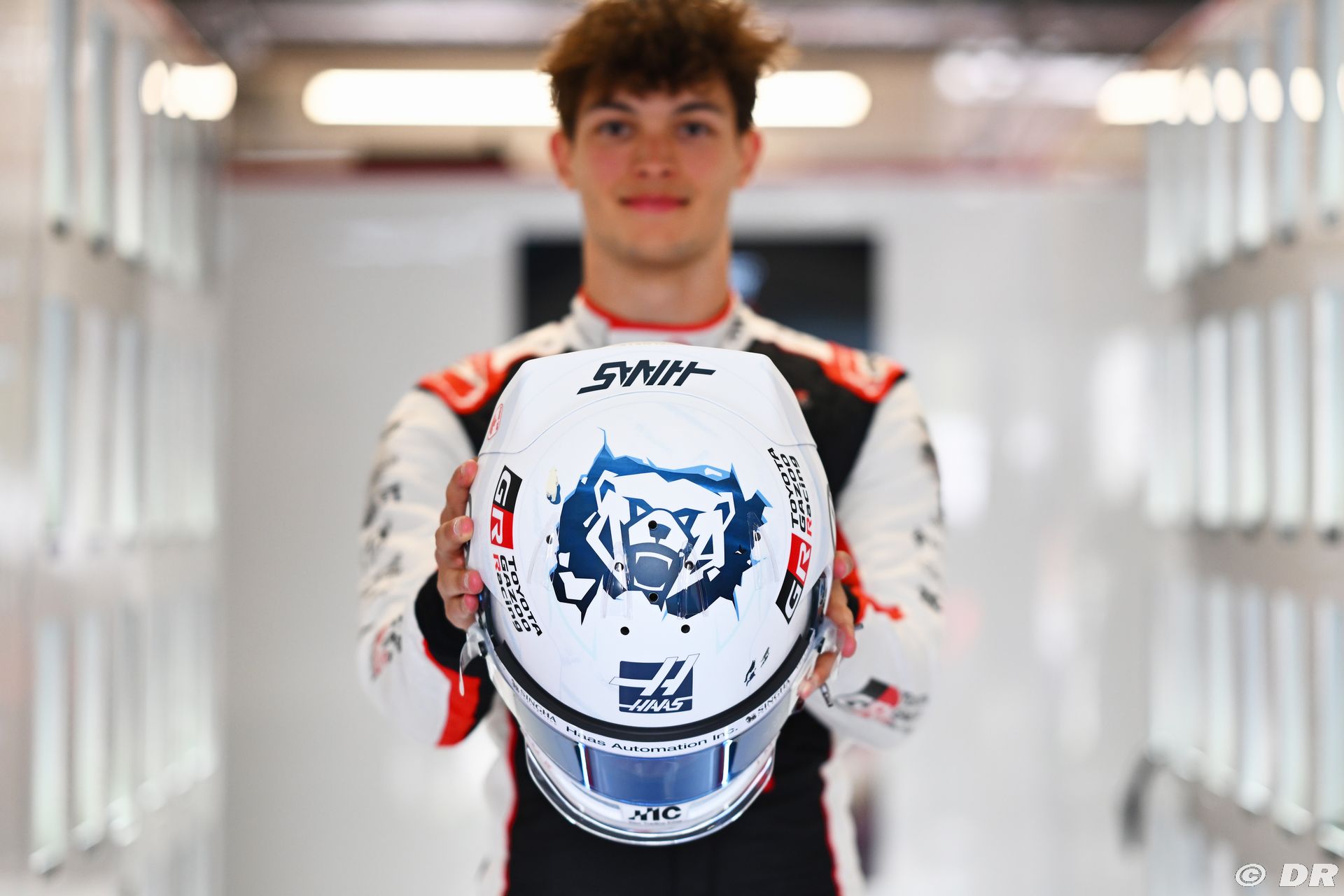 haas0_9_-7.jpg