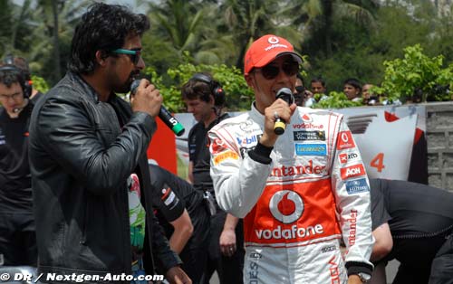 hamilton-india-02_270911-2.jpg