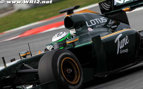 kovalainen-test-wri-31_280210.jpg