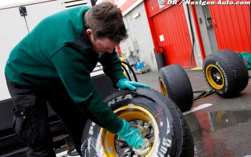 lotus-test-01_010310.jpg